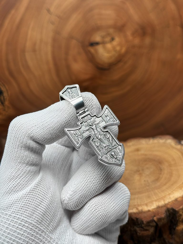 Серебряный крест - кр102