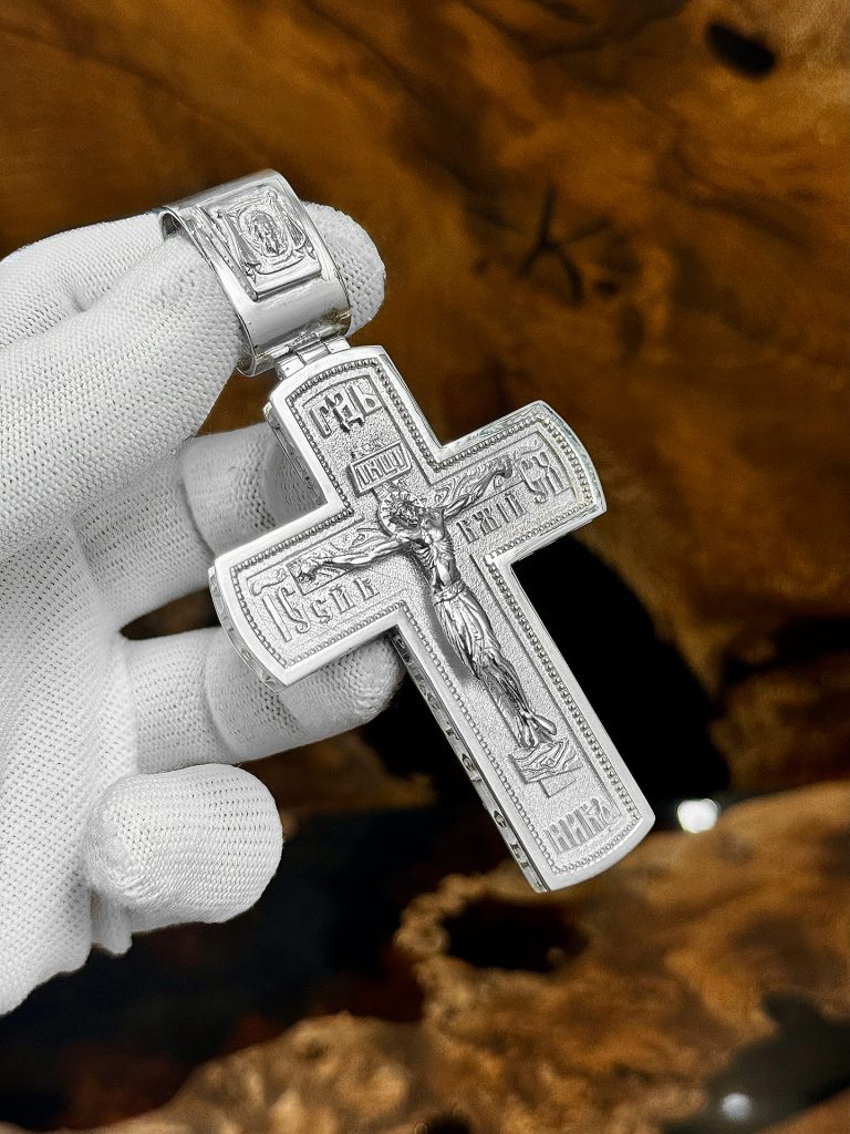 Серебряный крест - кр138