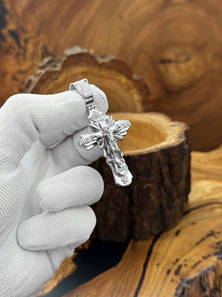 Серебряный крест - кр143